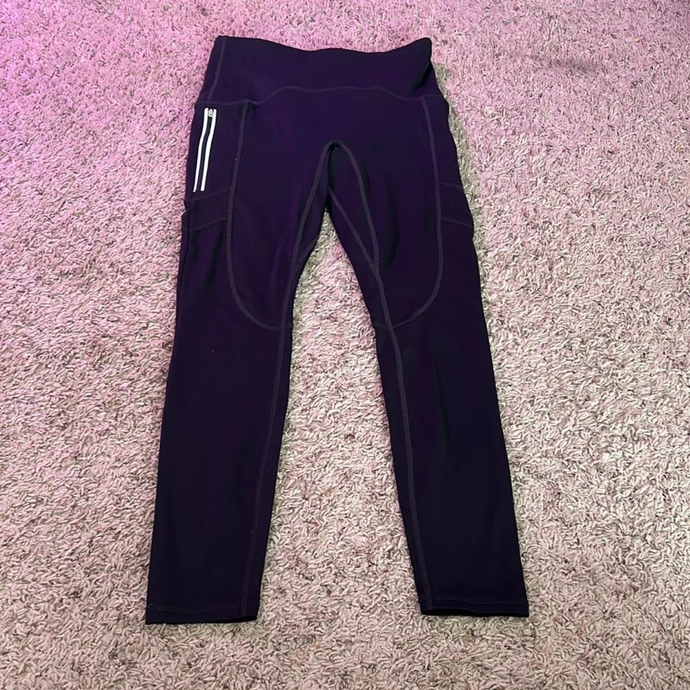 4/$20 Fabletics Black Leggings size Small - Picture 3 of 3
